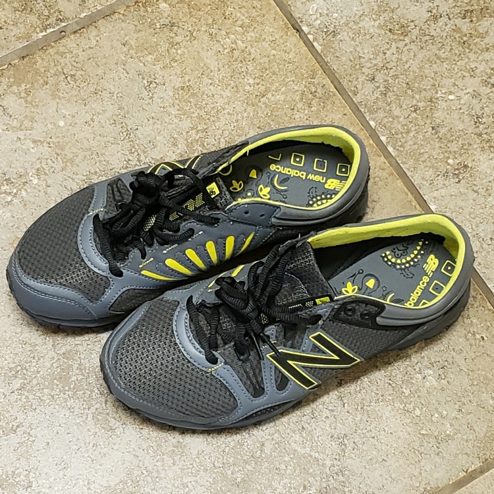 NWOT New Balance MT101GB